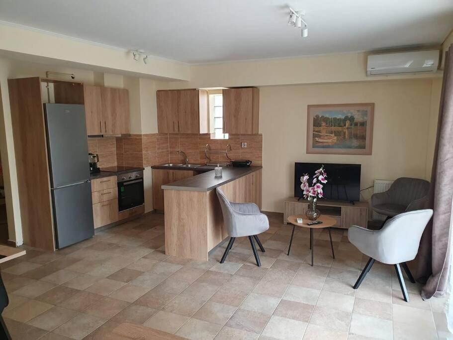 Lux & Style 75Sqm With Private Parking In Athens Daire Dış mekan fotoğraf